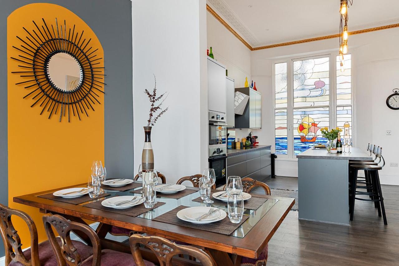 Apartment Access, Modern & Spacious 2 Bed By The Sea, Free Parking, Wifi, Netflix Teignmouth
